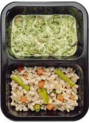 Куриное бедро в сливочно-шпинатном соусе