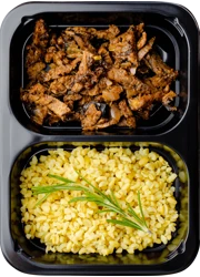 Острая говядина с черносливом и булгуром