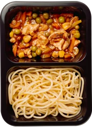 Куриное филе в томатном соусе со спагетти