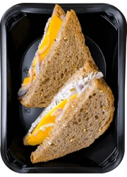 Сэндвич с тунцом и сыром чеддер
